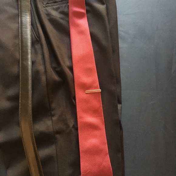 Berragamo 2 piece suit set - Picture 7 of 9